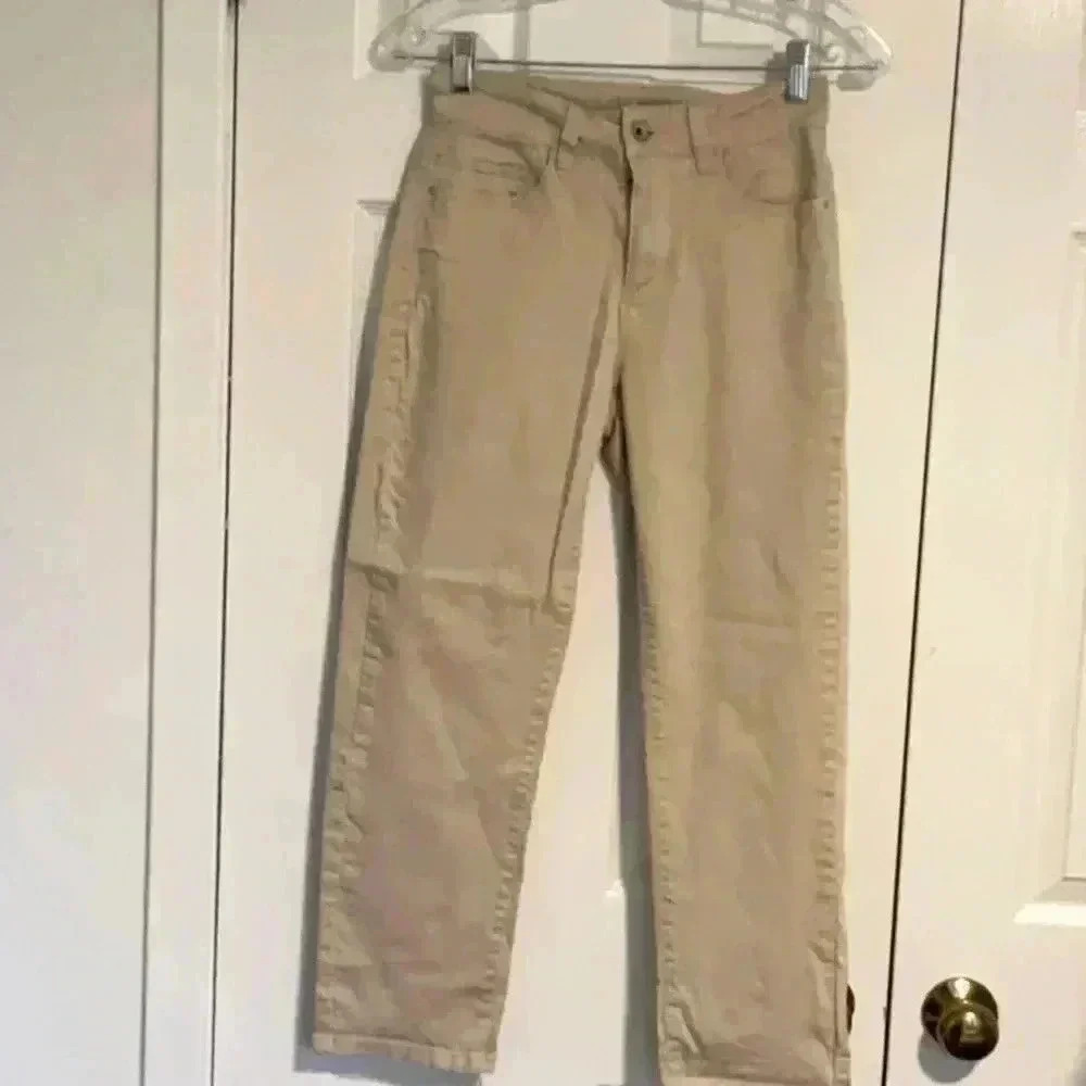 Santana Stretch Straight Leg Denim Jeans in Size 6 - Picture 1 of 4